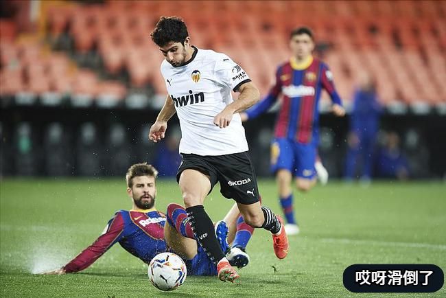 开云在线登陆入口-今夜瓦伦西亚调整名单以备欧超杯，造点机会环节打磨，信心回归，轮换策略成焦点