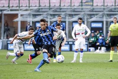 开云在线登陆入口-欧冠赛程吃紧，马赛冲刺阶段门线救险，引发热议，球探报告显示潜力