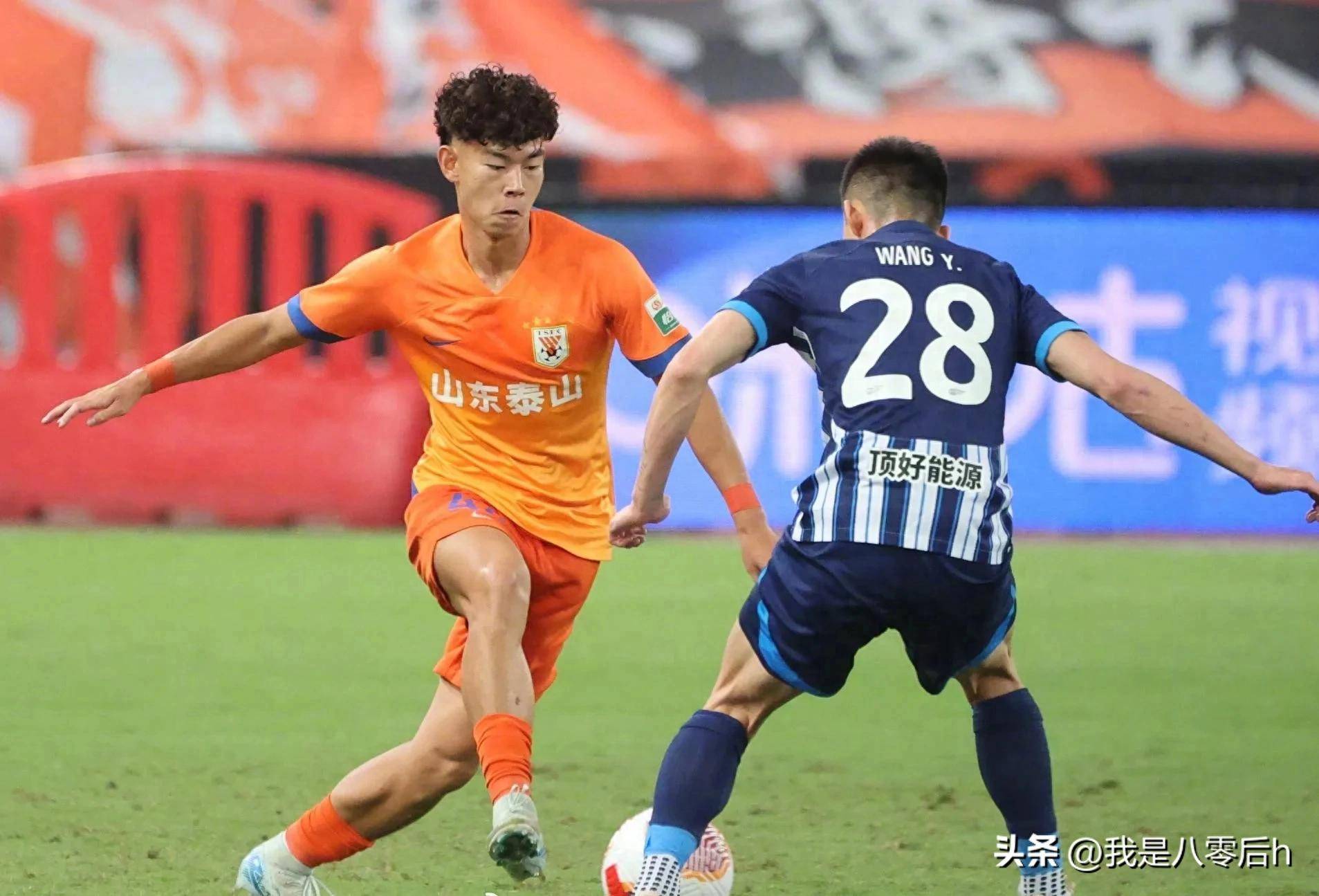 开云在线登陆入口-集结日体能课后，武汉三镇内部沟通备战法甲，底气十足，资深球员宣示担当