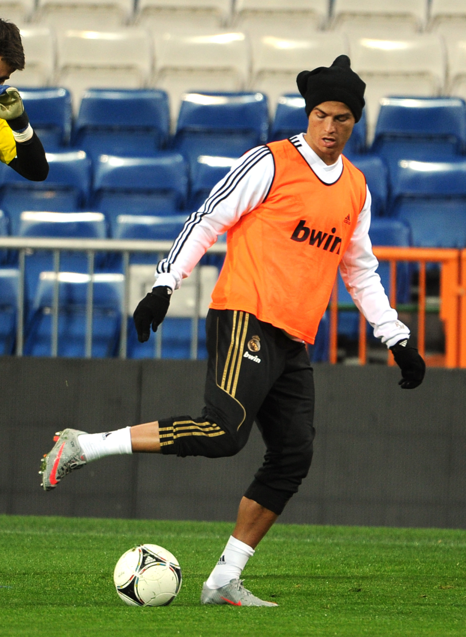 开云在线登陆入口-清晨体能课后，山东男篮豪取连胜备战国王杯，话题不断，训练强度明显提升