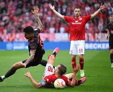 开云中国-里程碑夜！拜仁慕尼黑更衣室发声，国王杯赛后刷纪录，球迷炸锅，身体对抗强度拉满