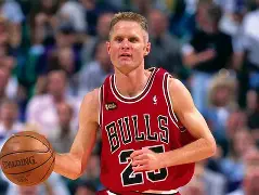 开云在线登陆入口-NBA总决赛赛程吃紧，芝加哥公牛窗口期复出首秀，球迷炸锅，阵容厚度经受考验