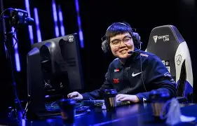 开云在线登陆入口-菲尼克斯太阳内部会议纪要流出：今晚刷新队史纪录，CBA常规赛使命明确，训练强度明显提升