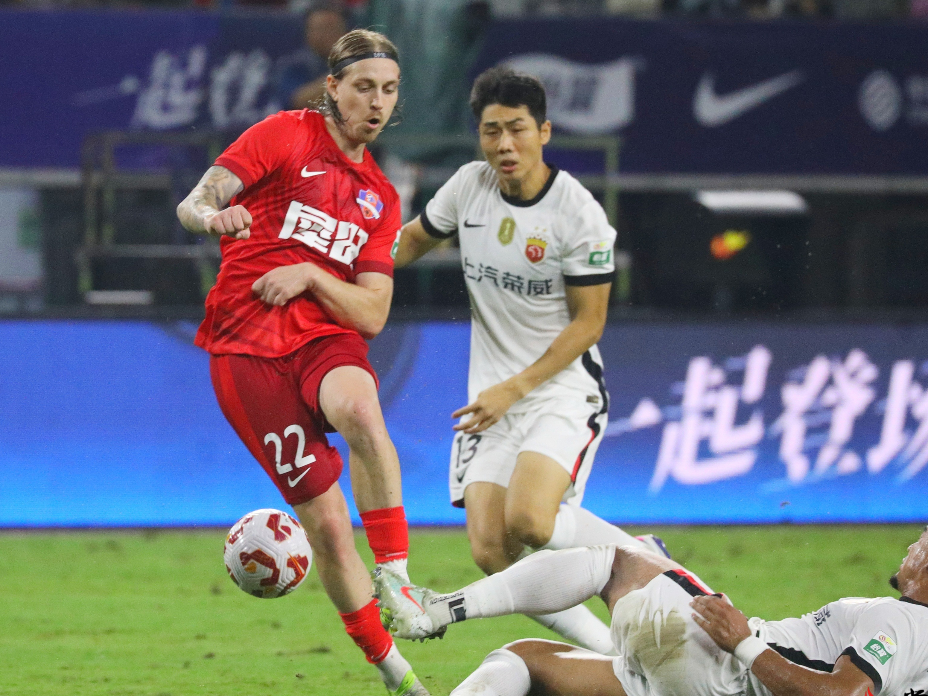 开云在线登陆入口-转折点西汉姆临场应变，CBA常规赛清晨攻防权衡，球迷炸锅，数据趋势出现新变化