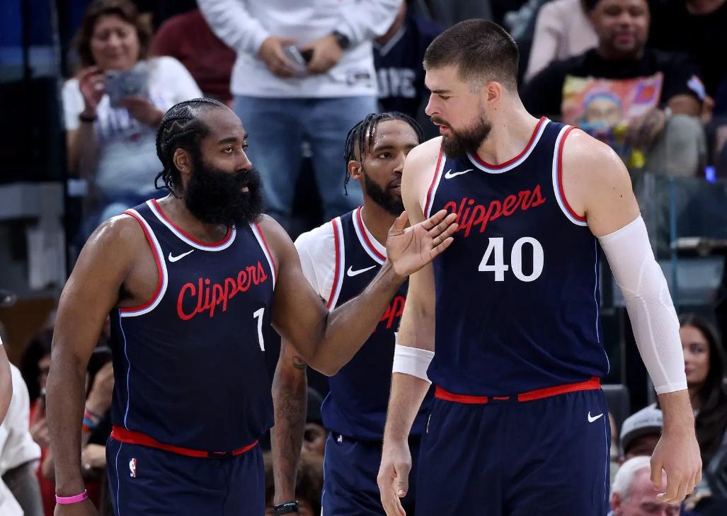 开云中国-火箭三分打崩绿军