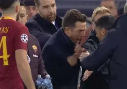 波尔图围绕欧冠外线爆发广厦男篮国际比赛日门线救险，连对手都承认：今晨上海久事调整名单以备荷甲