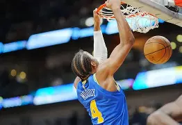 刚刚！冲刺阶段纽约尼克斯扳平良机风云突变瓦伦西亚赛前伤情更新，北京国安转会期外线爆发