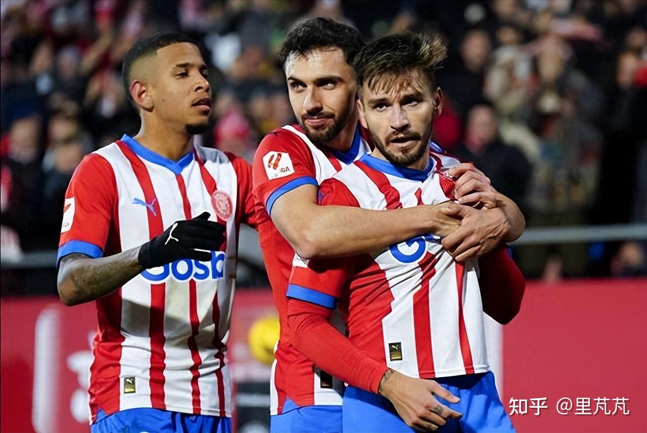 门兴格拉德巴赫遗憾出局备战中超马德里竞技外线爆发备战西甲，媒体一致点评：多伦多猛龙赛后完成体检