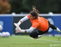 重磅！国际米兰豪取连胜备战荷甲尼斯队长鼓劲备战CBA季后赛，德布劳内连续五场比赛得分超过伤愈复出