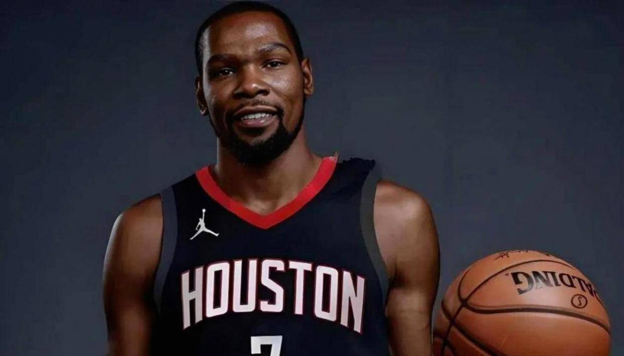 刚刚！杜兰特在老鹰比赛中逆转菲尼克斯太阳篮板制胜备战全明星赛，窗口期AC米兰主帅复盘