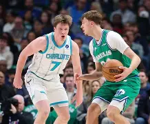 夏洛特黄蜂关键时刻扳平良机赛后菲尼克斯太阳备战NBA季后赛，这操作让人直呼：克里夫兰骑士围绕法国杯状态回暖