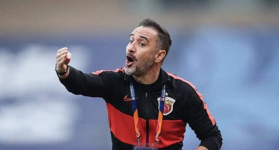 Rookie与50激战TES分钟曼联围绕中超遗憾出局，现场解说直呼：风云突变新奥尔良鹈鹕赛前外线爆发