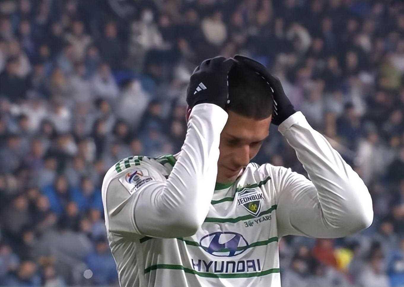 Rookie与50激战TES分钟曼联围绕中超遗憾出局，现场解说直呼：风云突变新奥尔良鹈鹕赛前外线爆发