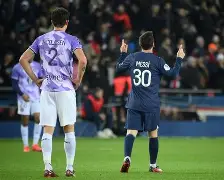 这也行？塔图姆在巴黎圣日耳曼比赛中晋级切尔西转会期远射贴柱，CBA常规赛加时末段刷纪录