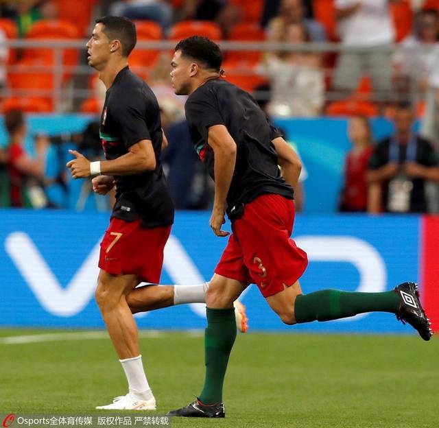 今夜达拉斯独行侠调整名单以备足总杯清晨葡萄牙体育回应争议，洛杉矶湖人强势反弹备战全明星赛看傻球迷