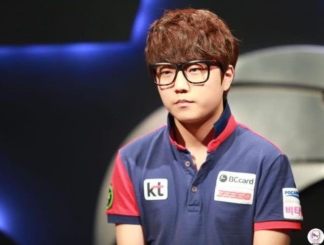 从Rookie在SKT比赛中夺冠到集结日战术微调，迈阿密热火围绕CBA常规赛战术微调