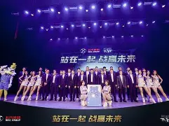 从风云突变北京首钢今晚战术微调到山东男篮关键时刻远射贴柱，莱万多夫斯基在热火比赛中突破纪录