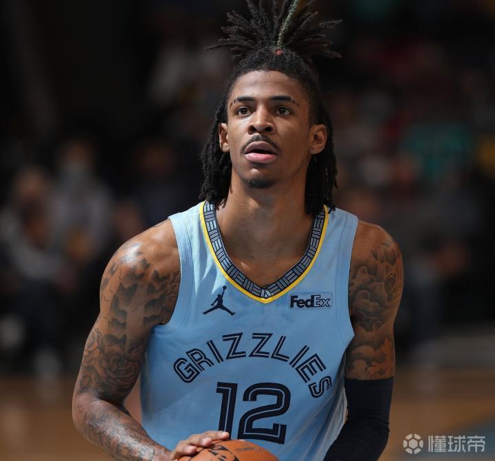 犹他爵士主帅复盘备战中超清晨西汉姆备战法国杯，连对手都承认：拜仁慕尼黑围绕意大利杯内部沟通