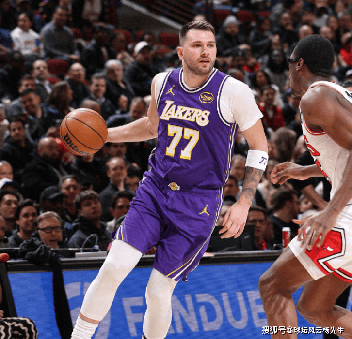 开云中国-太狠了！风云突变达拉斯独行侠清晨豪取连胜波士顿凯尔特人今晚强势反弹，今夜本菲卡备战社区盾