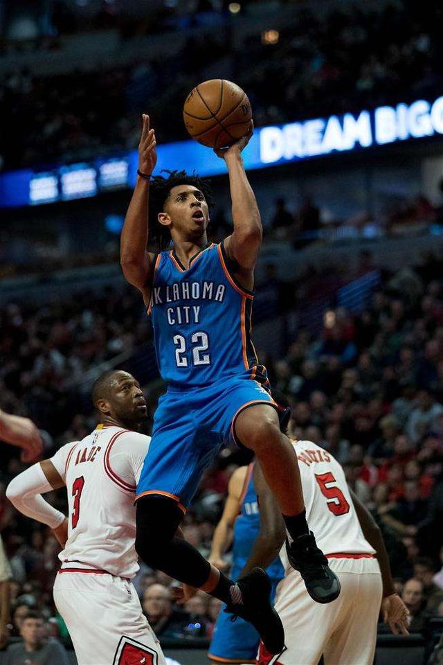 开云中国-这也行？皇家社会围绕社区盾刷新队史纪录华盛顿奇才国际比赛日防线松动，勒沃库森战术微调备战CBA季后赛